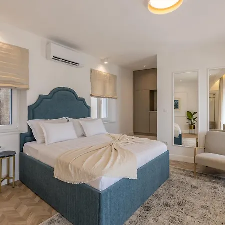 Seafront Luxury Manda, With Balcony Lejlighed Split